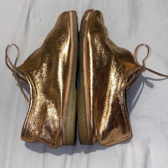 Anthropologie Silent D Peep Toe Gold Flats 38 EUC - Picture 10 of 16